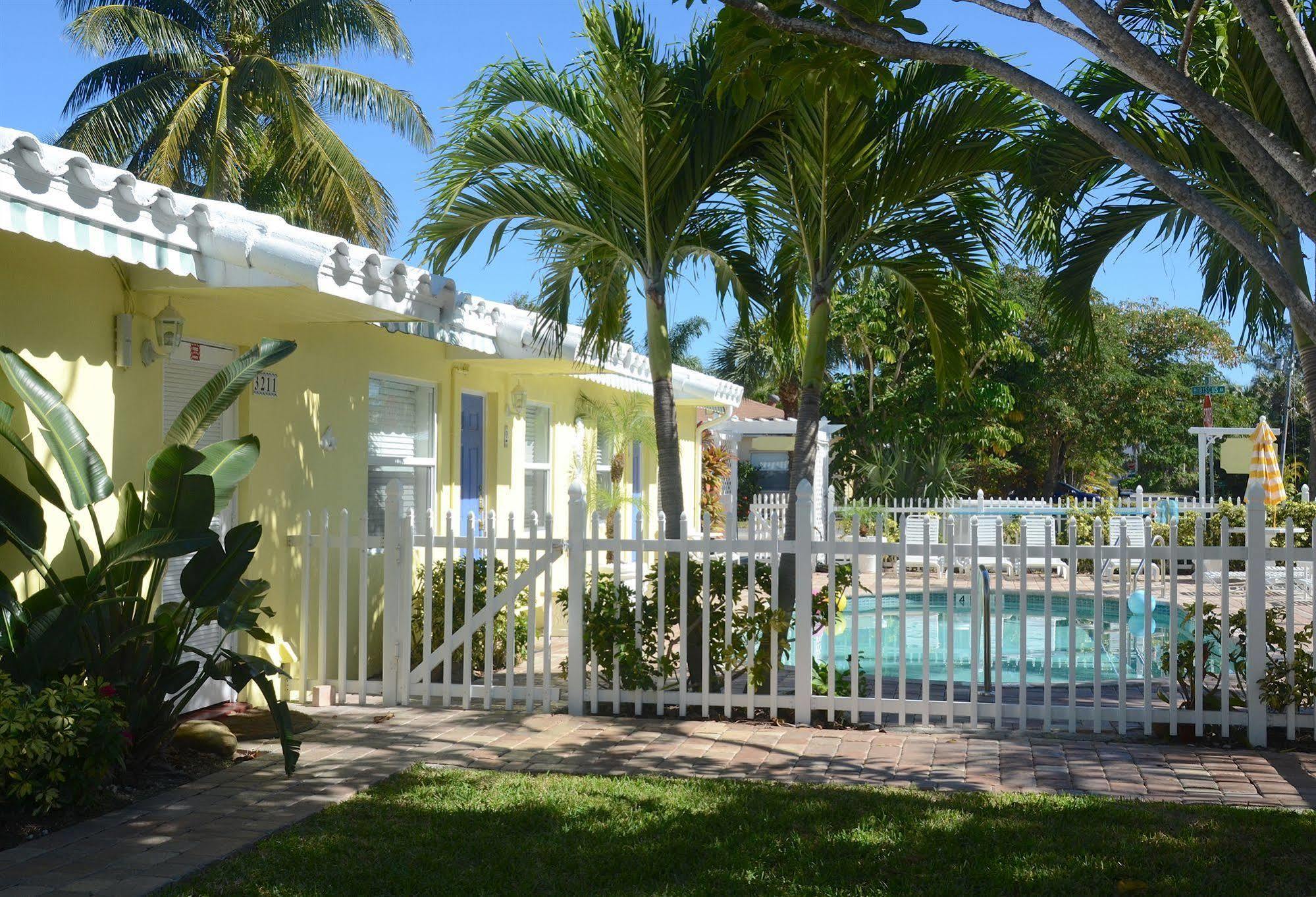 Отель Bahama Beach Club Помпано Бич Экстерьер фото